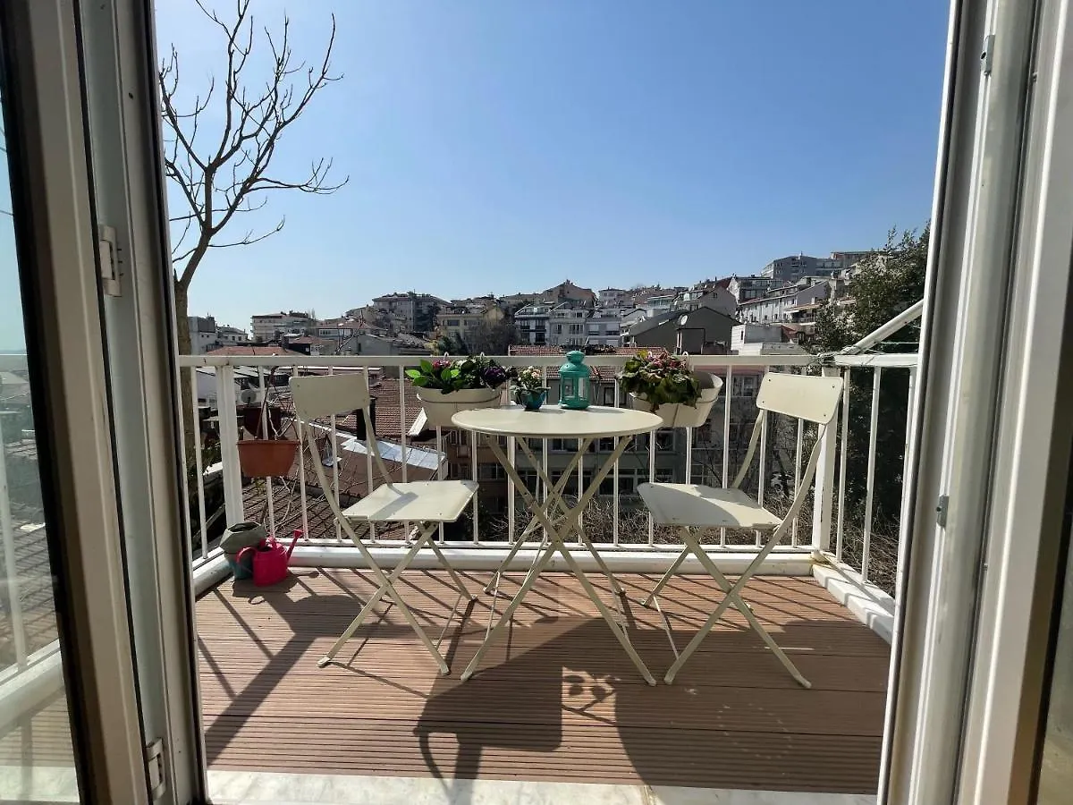 Cozy And Bright Apartment Near Bosphorus Istanbul Turkey